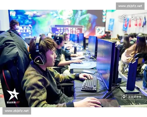 那些不为人知的汗水,铸就了尼日利亚电竞的荣耀时刻! 那些不为人知的汗水,铸就了尼日利亚电竞的荣耀时刻!